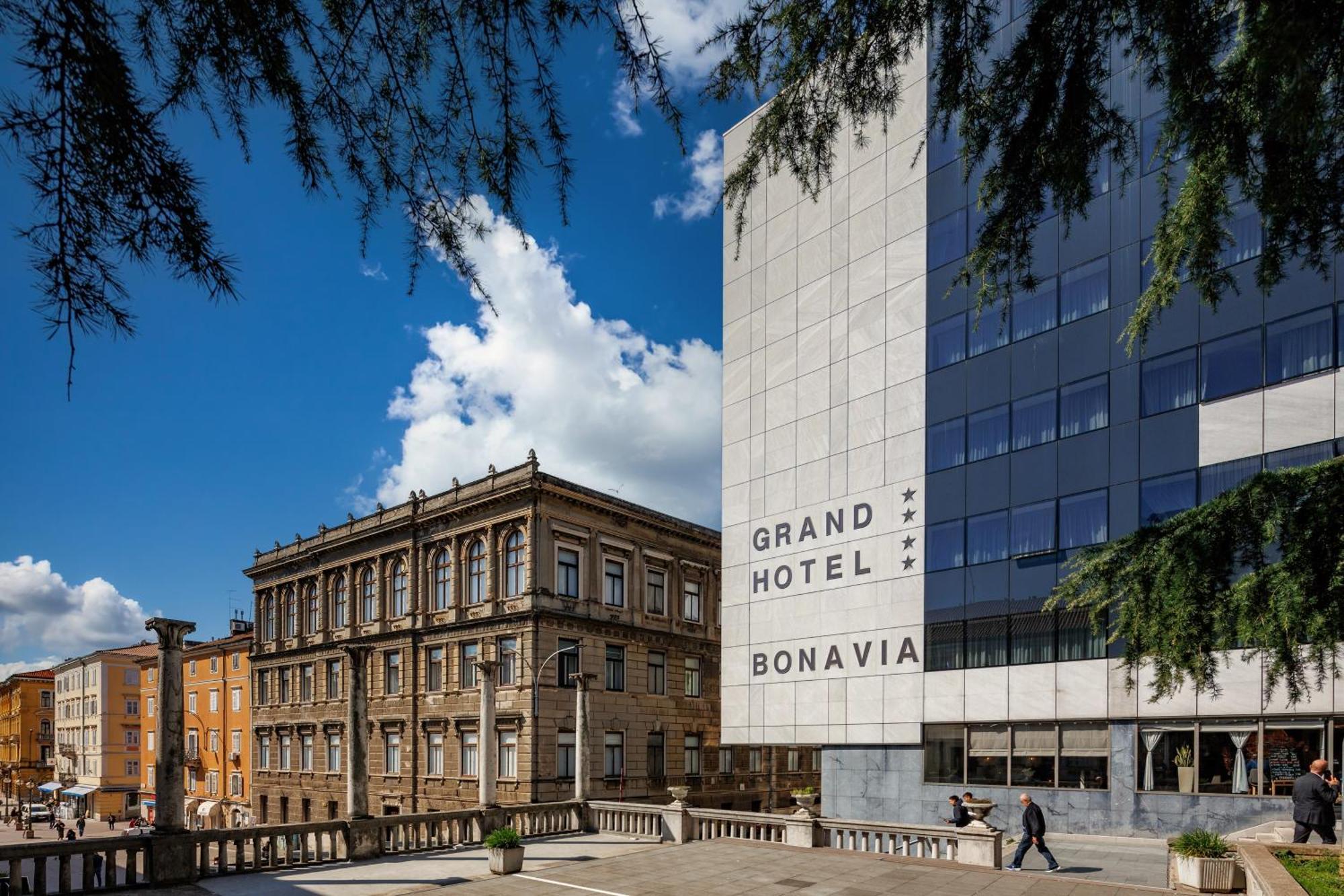 Grand Hotel Bonavia Rijeka Exterior foto
